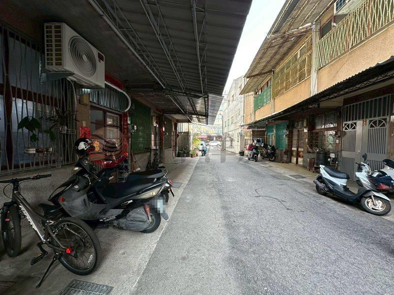 新生路巷弄需整理透天厝房屋室內格局與周邊環境