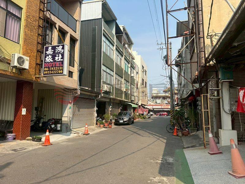 學甲中心商業區廠房房屋室內格局與周邊環境