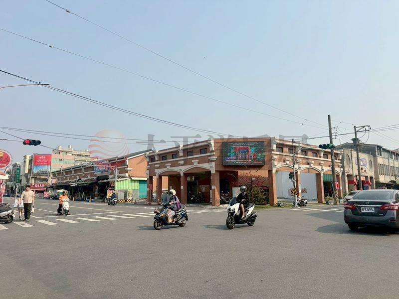 學甲中心商業區廠房房屋室內格局與周邊環境