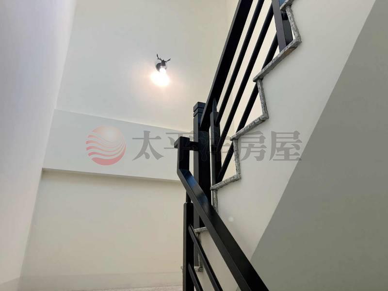 佳北路全新店住3房屋室內格局與周邊環境