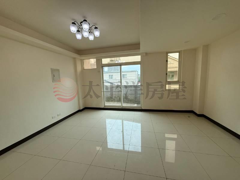 近五楊双併別墅房屋室內格局與周邊環境