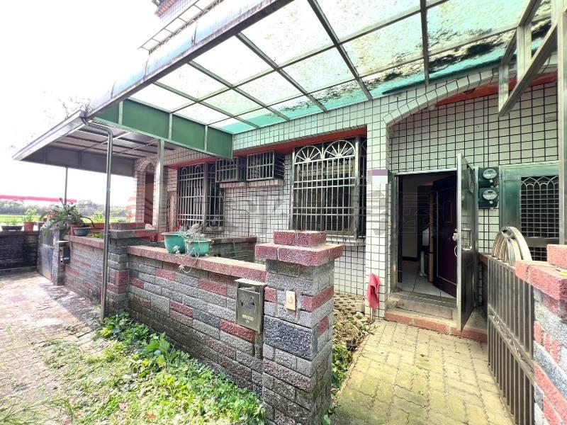 近台31前庭花園別墅房屋室內格局與周邊環境