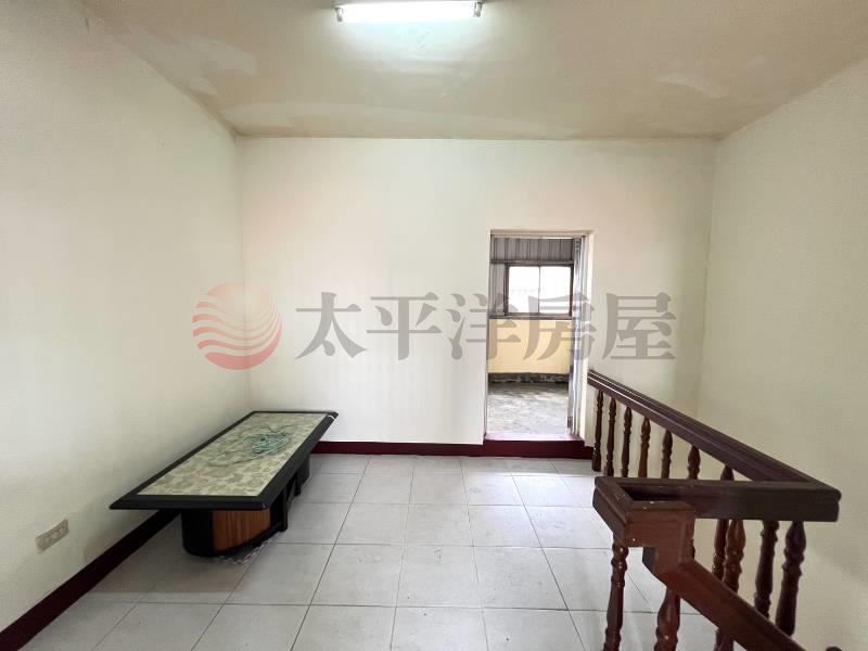 近台31前庭花園別墅房屋室內格局與周邊環境