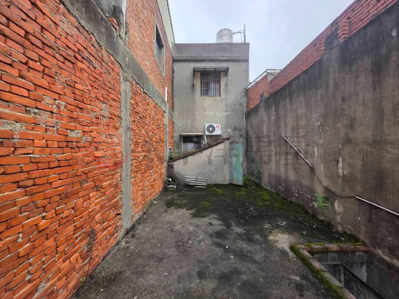 新明街商業地透天可店面房屋室內格局與周邊環境