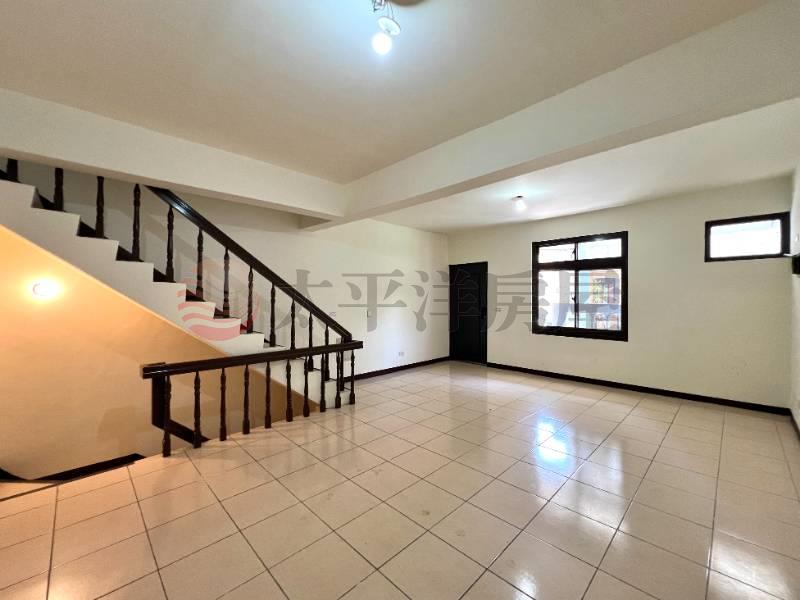 近大溪交流道別墅房屋室內格局與周邊環境