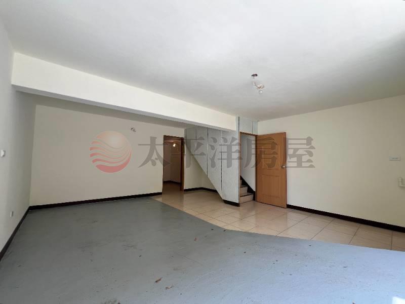 近大溪交流道別墅房屋室內格局與周邊環境