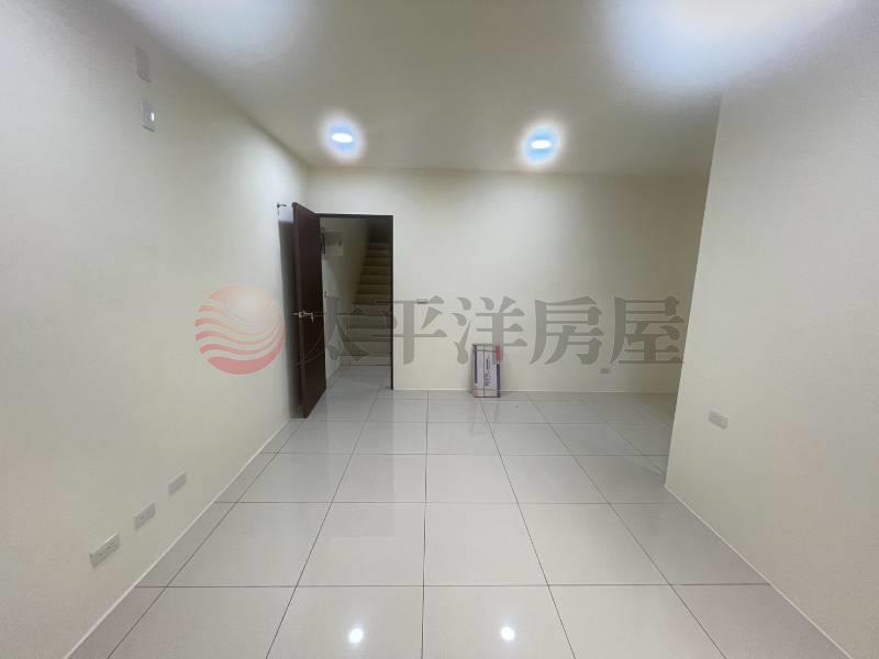 楊梅重新整新美透天房屋室內格局與周邊環境