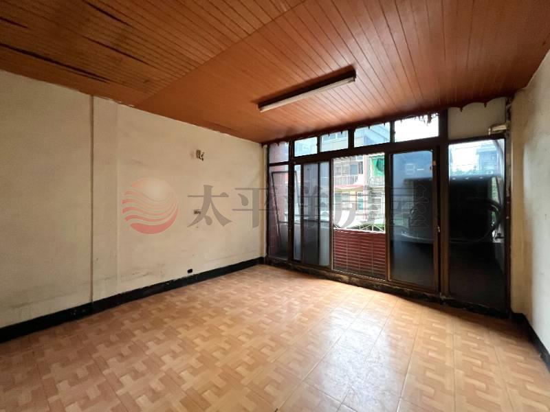 平鎮義興國小稀有透天房屋室內格局與周邊環境
