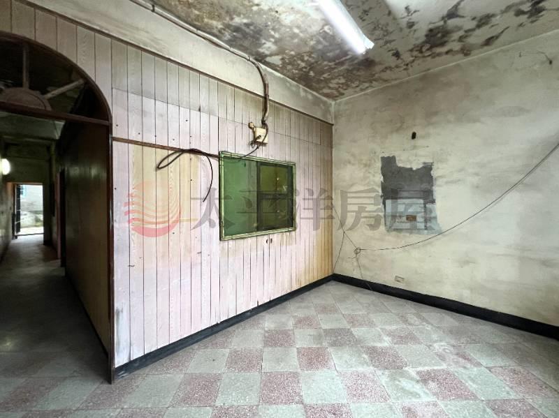 平鎮義興國小稀有透天房屋室內格局與周邊環境