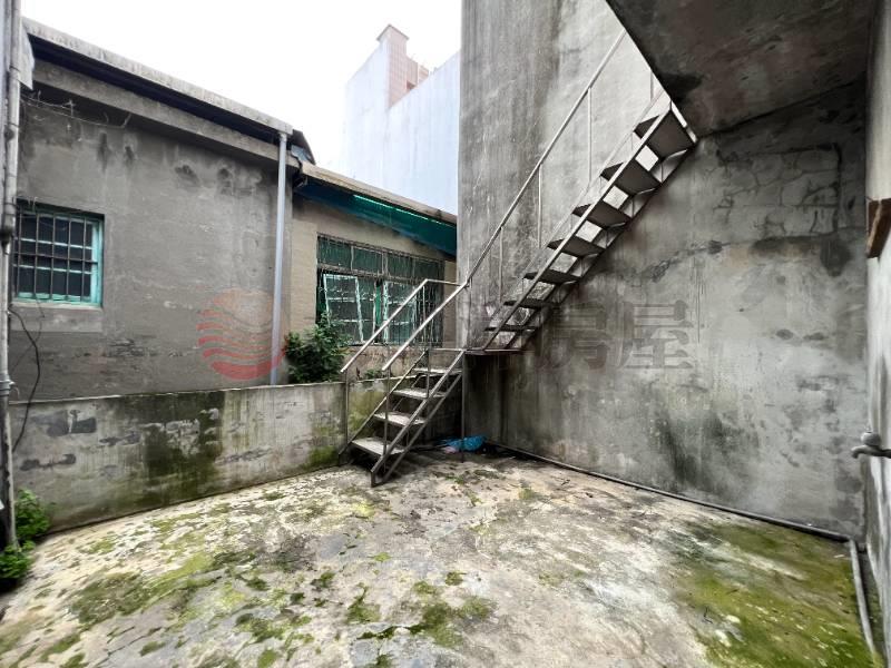平鎮義興國小稀有透天房屋室內格局與周邊環境