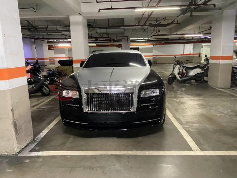 中平商圈面寬金店面+車位房屋室內格局與周邊環境