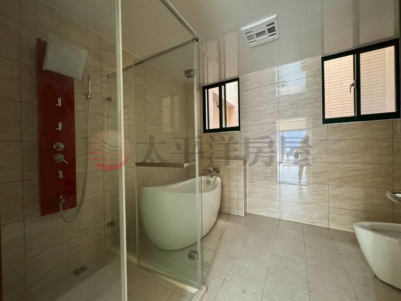 專約-新屋市區全新電梯透天別墅房屋室內格局與周邊環境