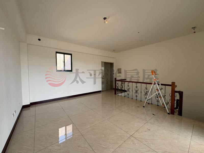 專約-新屋市區全新電梯透天別墅房屋室內格局與周邊環境