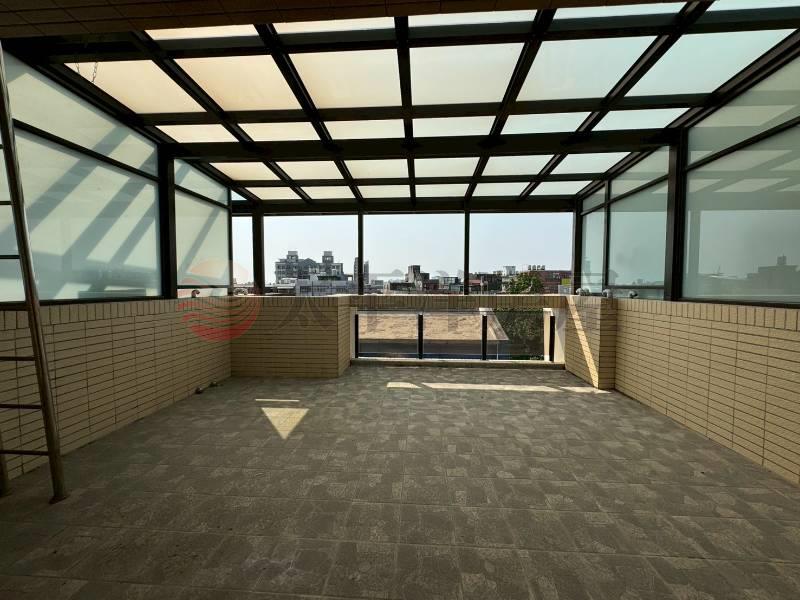 專約-新屋市區全新電梯透天別墅房屋室內格局與周邊環境