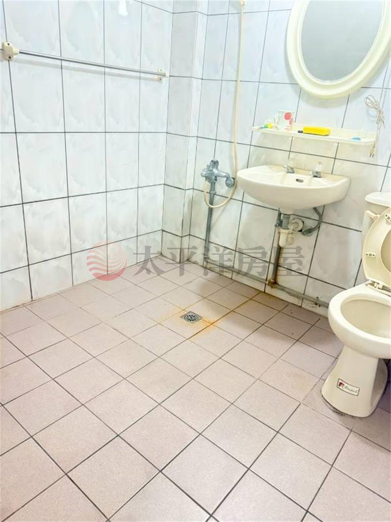 中壢啟文路透天房屋室內格局與周邊環境