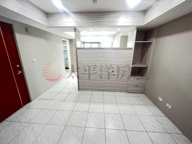 署桃3房雙車位-必富邑E區房屋室內格局與周邊環境