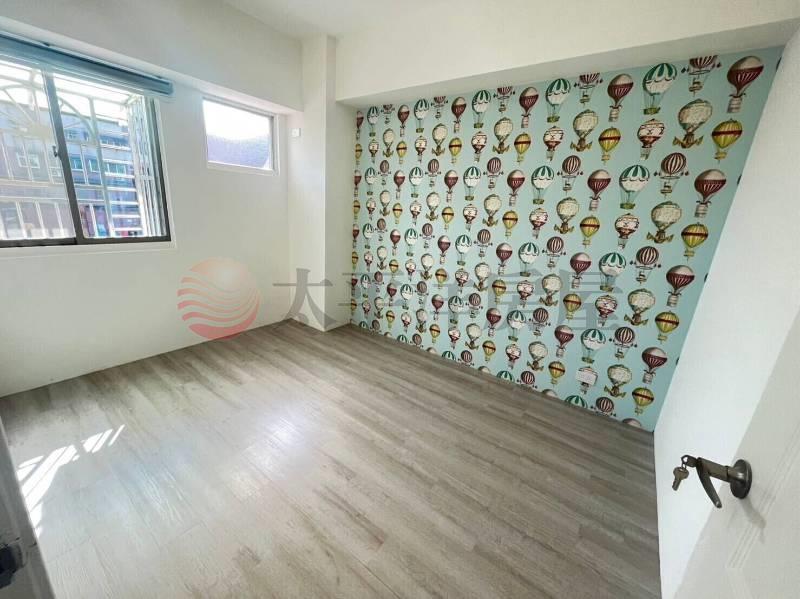 署桃3房雙車位-必富邑E區房屋室內格局與周邊環境