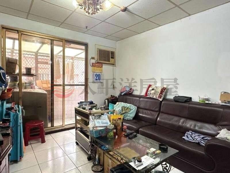 中山國小3房-國際京城房屋室內格局與周邊環境