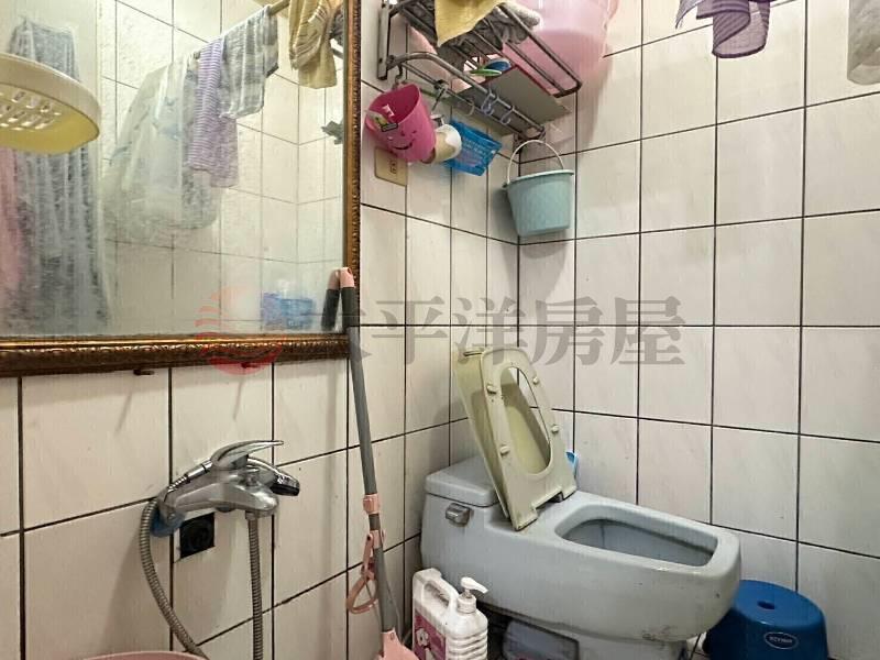 中山國小3房-國際京城房屋室內格局與周邊環境