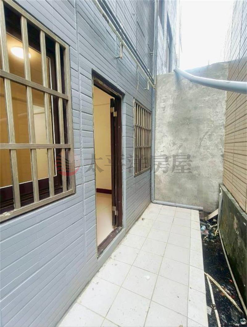 觀音新坡商圈透天房屋室內格局與周邊環境