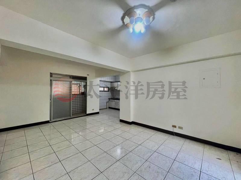 桃園區龍安黃昏市場3房房屋室內格局與周邊環境
