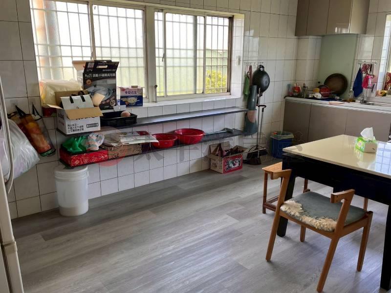 專約-正12米路大面寬農地送倉庫房屋室內格局與周邊環境