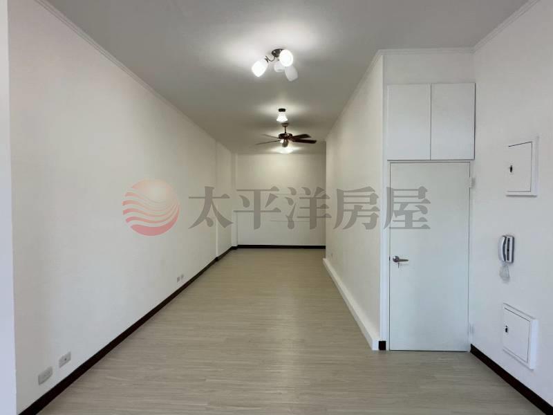 E159運動公園透天店面房屋室內格局與周邊環境