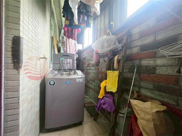 中平大面寬雙車別墅房屋室內格局與周邊環境
