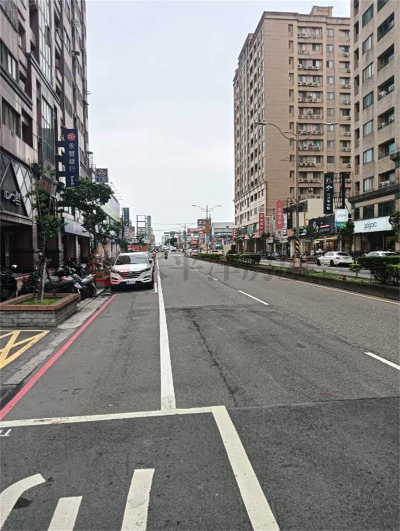 中壢市區大面寬都內農房屋室內格局與周邊環境