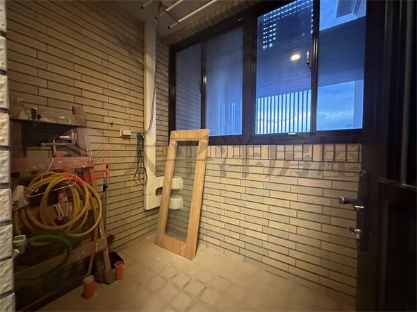 麗寶大藝術家高樓層裝潢3+1房雙車房屋室內格局與周邊環境