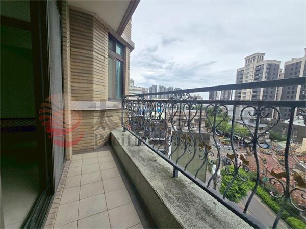 貝森朵芙大2房房屋室內格局與周邊環境