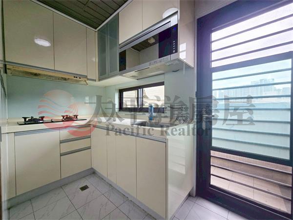 貝森朵芙大2房房屋室內格局與周邊環境