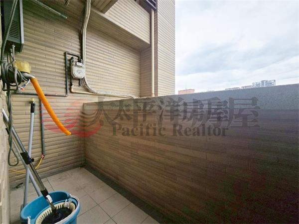 貝森朵芙大2房房屋室內格局與周邊環境