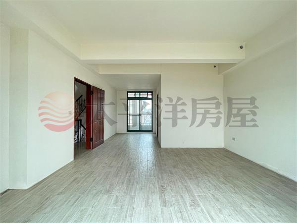 稀有電梯豪宅別墅房屋室內格局與周邊環境