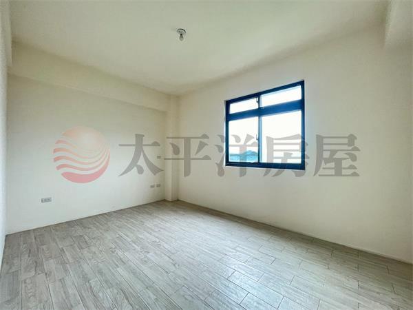 稀有電梯豪宅別墅房屋室內格局與周邊環境