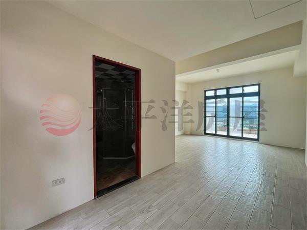 稀有電梯豪宅別墅房屋室內格局與周邊環境