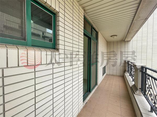 稀有電梯豪宅別墅房屋室內格局與周邊環境