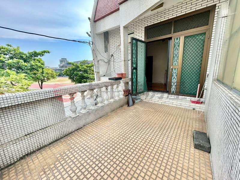 仁德國小邊間傳統孝親透天房屋室內格局與周邊環境