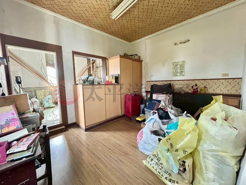 仁德國小邊間傳統孝親透天房屋室內格局與周邊環境
