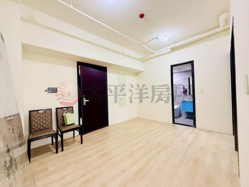 世界仁園景溫馨2房平車房屋室內格局與周邊環境