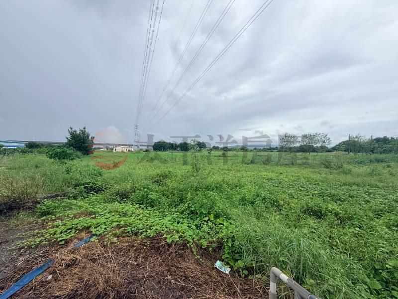 台南高鐵林子邊2.3分投資農地A房屋室內格局與周邊環境
