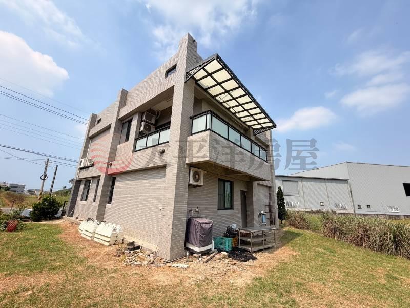 近大灣媽廟合法農舍房屋室內格局與周邊環境