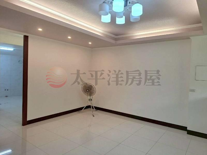 宜市民權路透天房屋室內格局與周邊環境