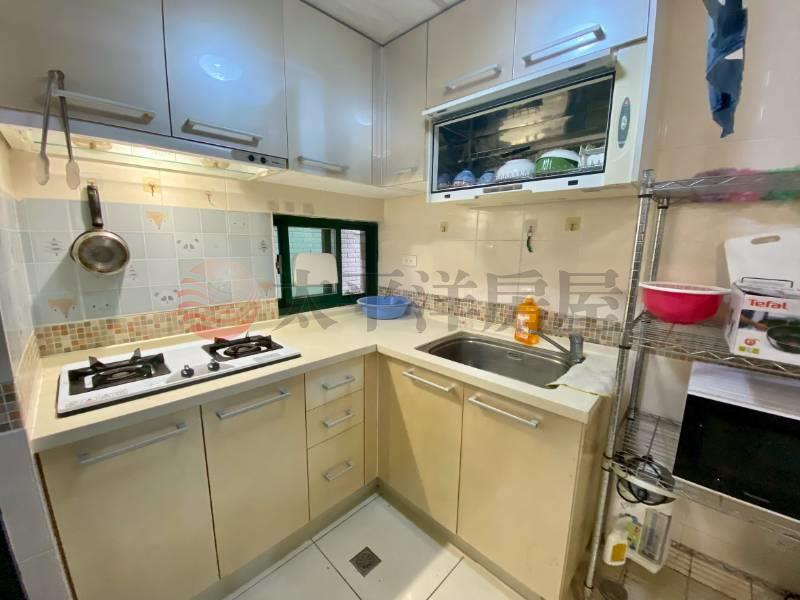 真愛綠園1+1房露台戶房屋室內格局與周邊環境