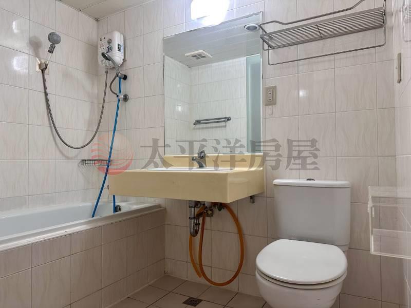 中庭景觀套房含車位房屋室內格局與周邊環境