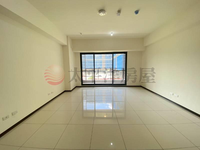 雲品面南大景套房+車位房屋室內格局與周邊環境