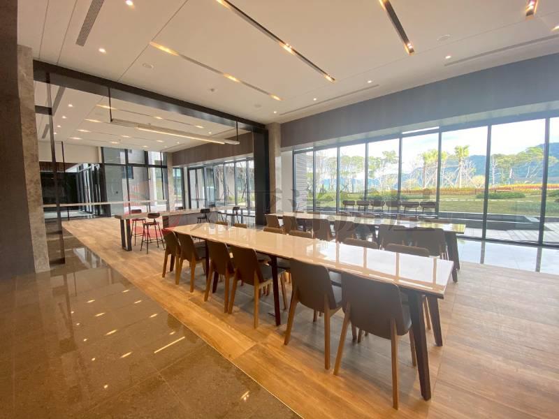 雲品面南大景套房+車位房屋室內格局與周邊環境