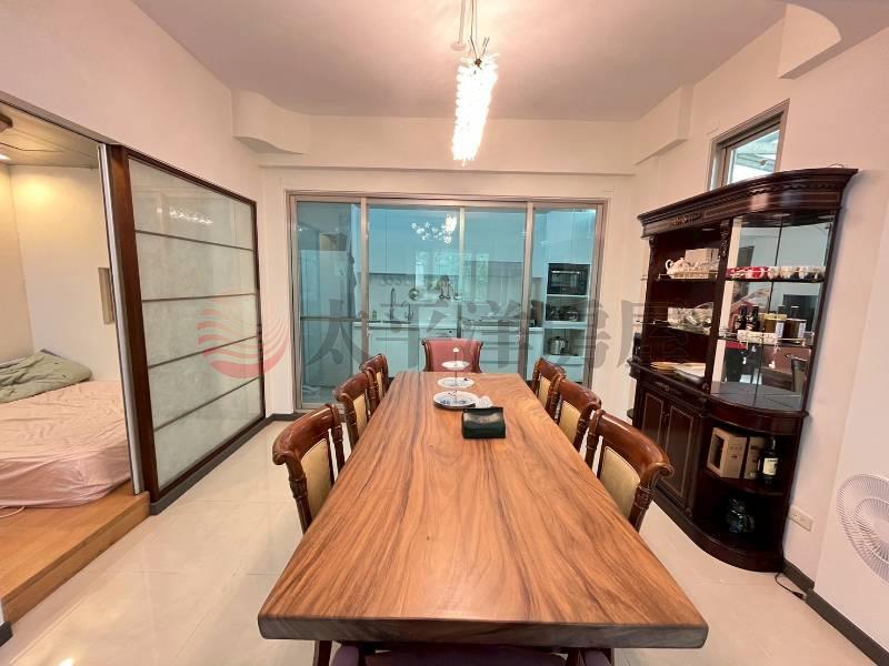 清水模花園別墅房屋室內格局與周邊環境
