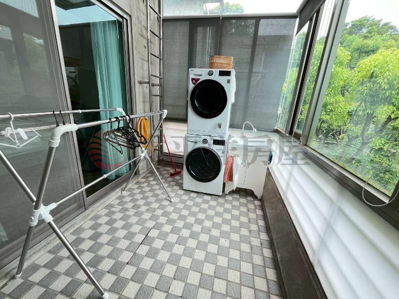 清水模花園別墅房屋室內格局與周邊環境