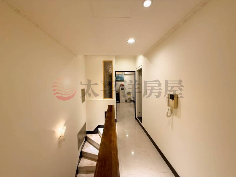 石門稀有愜意重疊別墅房屋室內格局與周邊環境